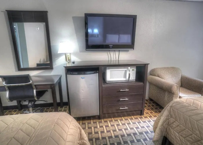 Americas Best Value Inn- Helen