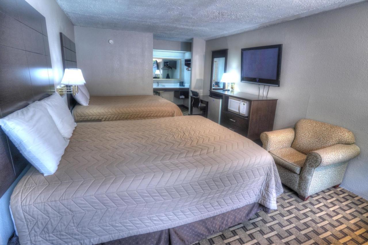 Amerivu & - - Downtown Motel 2*