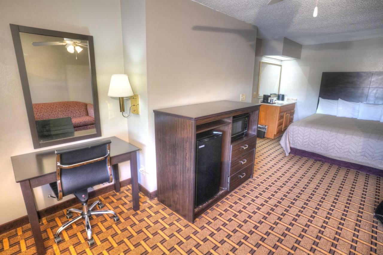 Motel Amerivu & - - Downtown 2*