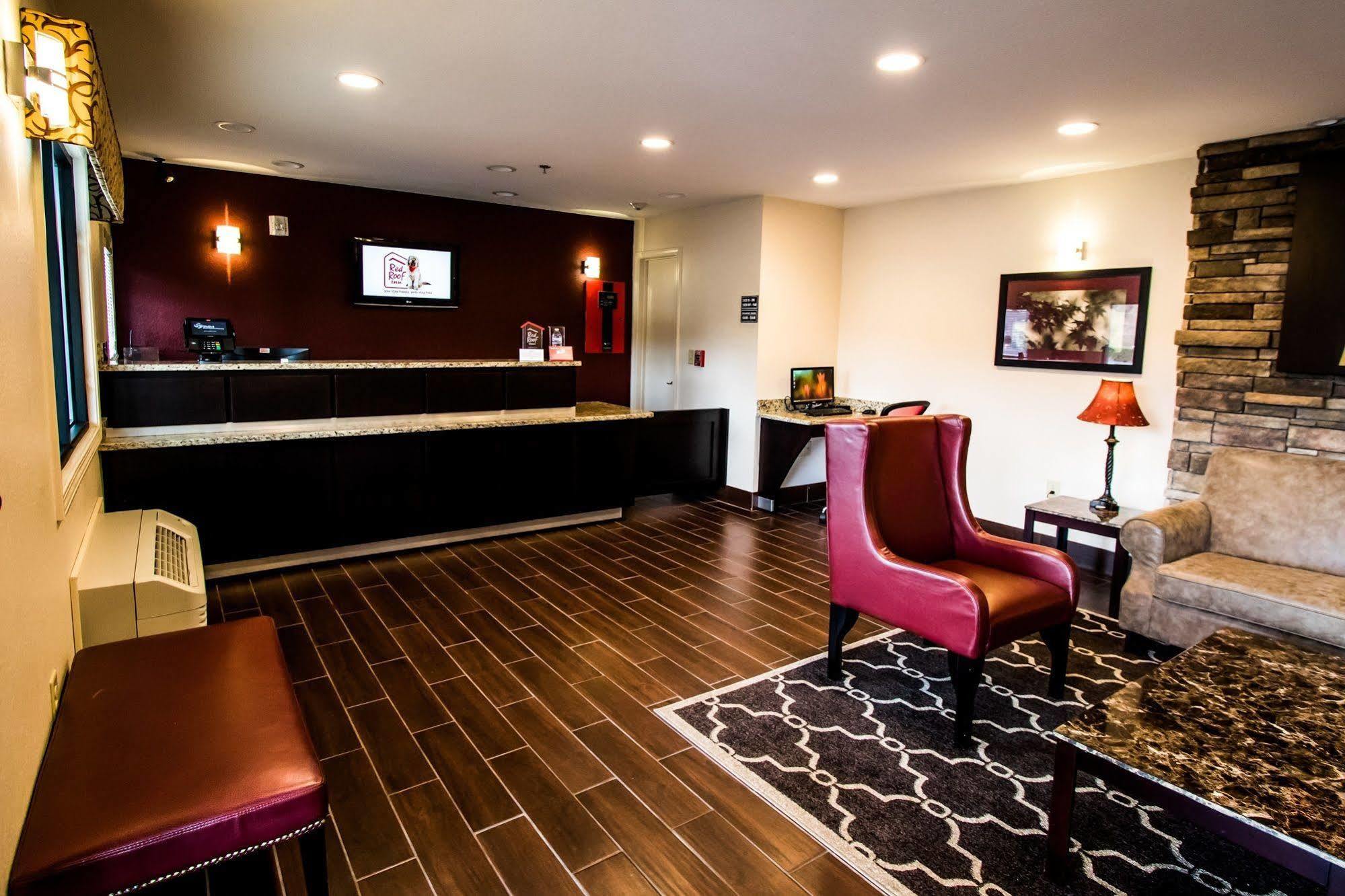 Amerivu & - - Downtown Motel 2*